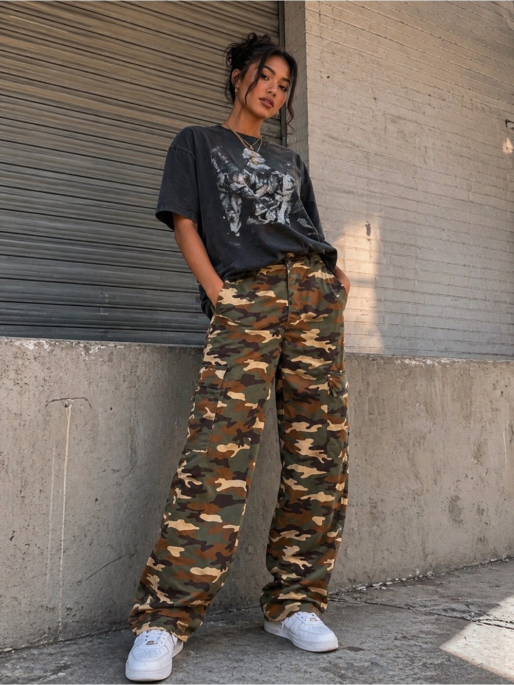 NWoT Levi’s ‘94 Baggy Cargo Pants Camo Print Size 29 Y2K Never Worn
